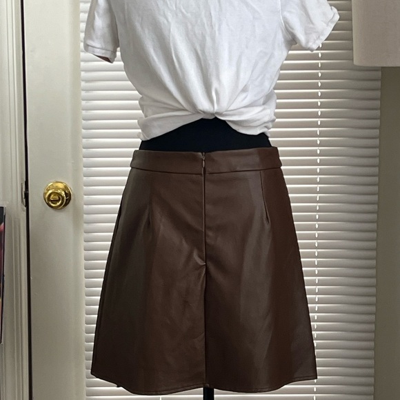 Brown A-Line Mini Skirt for Casual Wear - Picture 3 of 10